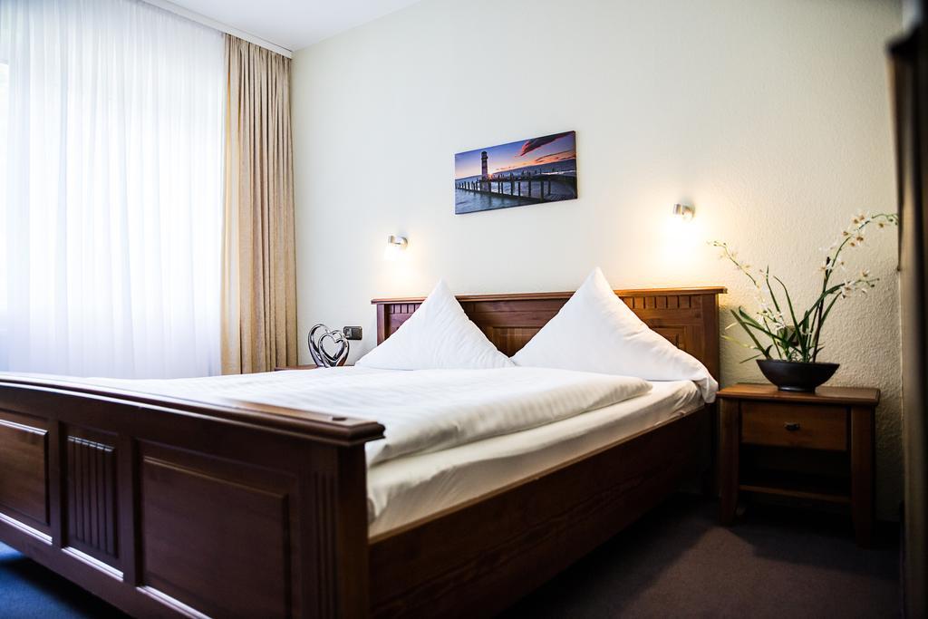 Hotel Ostfriesen Hof Leer Ngoại thất bức ảnh