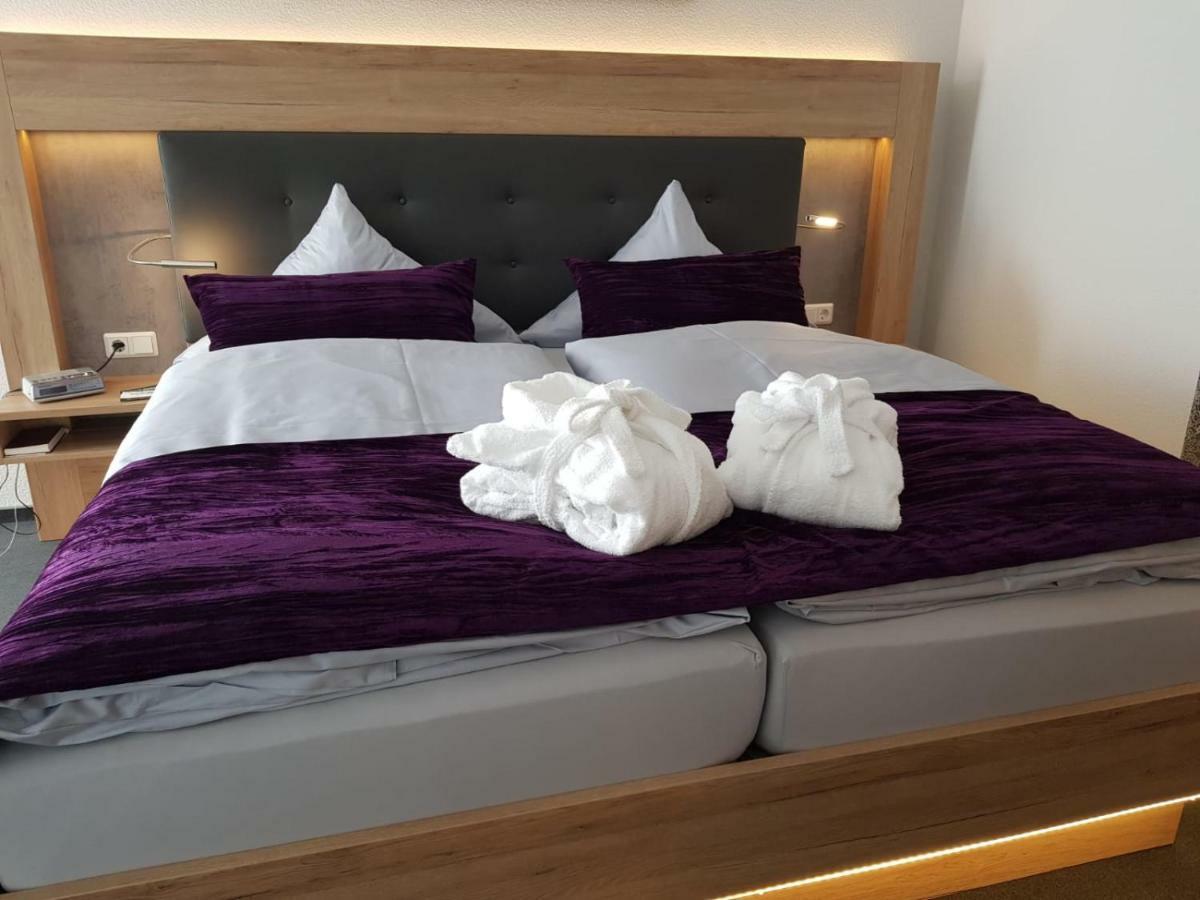 Hotel Ostfriesen Hof Leer Ngoại thất bức ảnh